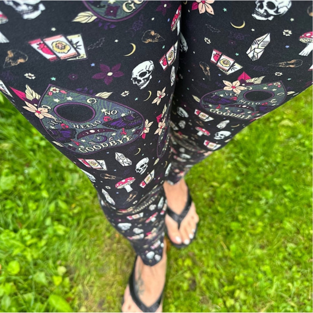 Playtime Planchette Super Soft Stretch Leggings - Picture 5 of 5